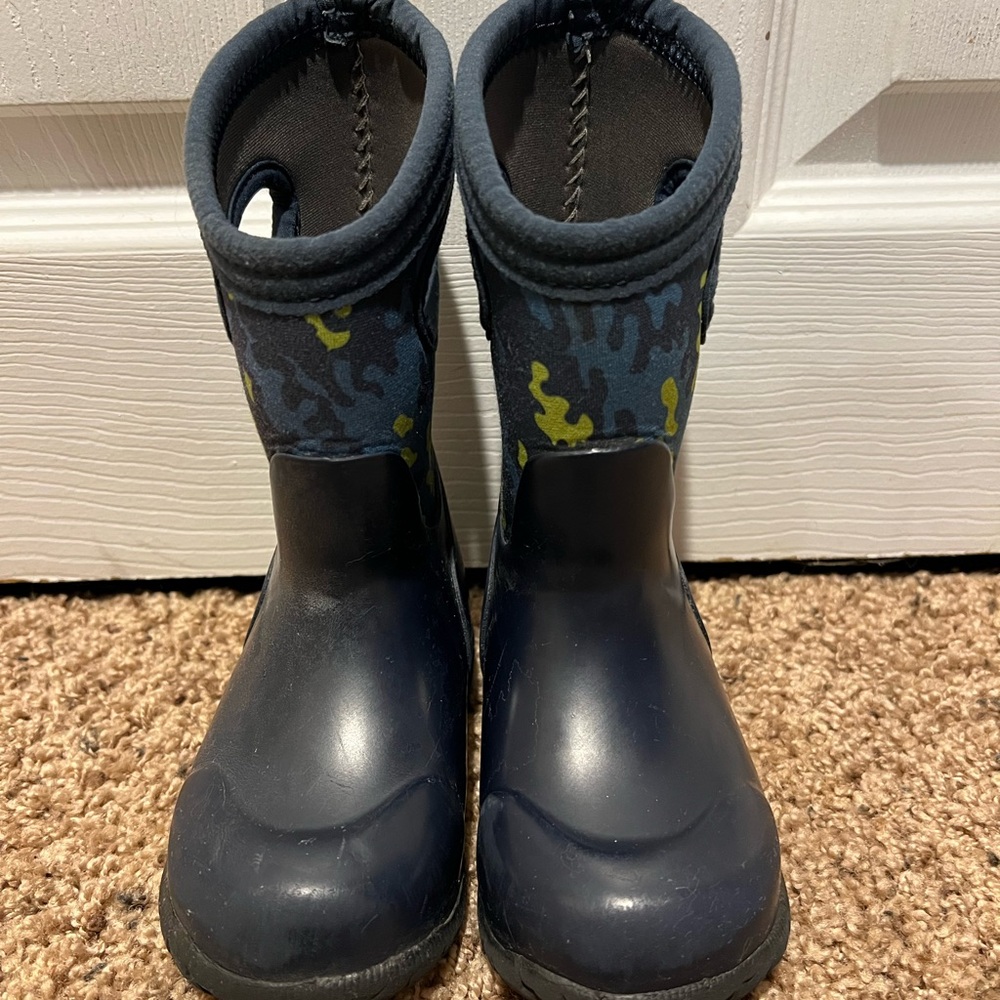 Bogs Kids' Blue and Green Rain Boots